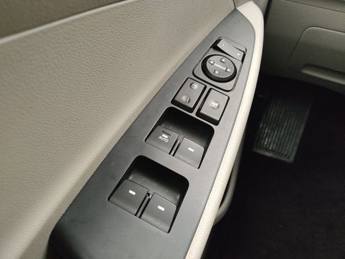 Used 2021 Hyundai Tucson Value w/ Cargo Package AWD/4WD image 27