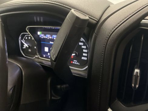 Used 2021 GMC Sierra 1500 Denali w/ Denali Ultimate Package AWD/4WD image 10