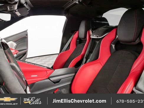 Used 2024 Chevrolet Corvette Z06 w/ Chrome Exterior Badge Package RWD image 5