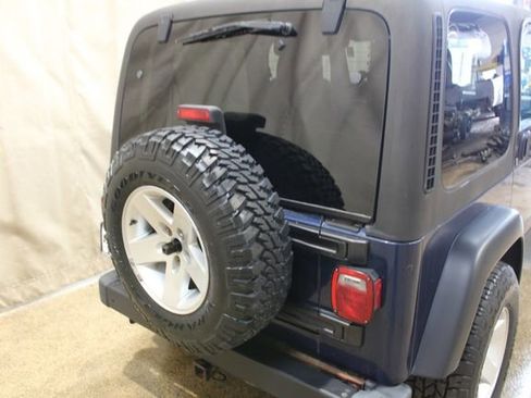 Used 2005 Jeep Wrangler Rubicon w/ Security Group image 5