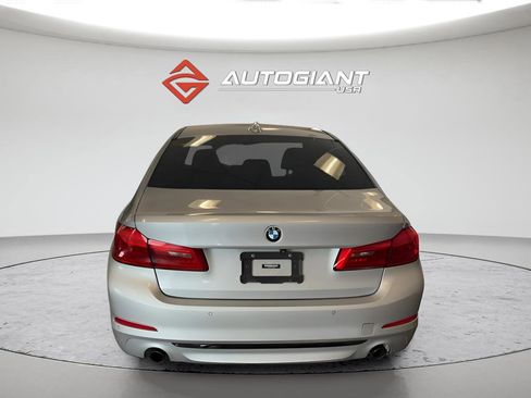 Used 2018 BMW 530i RWD image 5