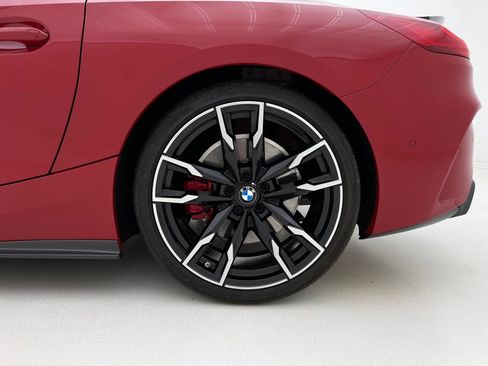 Certified 2025 BMW Z4 M40i w/ Edition image 31
