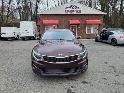 Used 2016 Kia Optima LX w/ LX Convenience Package image 2