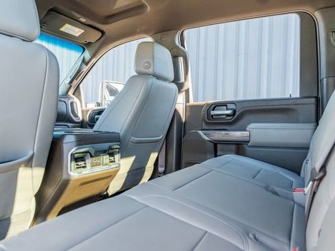 Used 2022 Chevrolet Silverado 2500 LTZ w/ LTZ Texas Edition image 36