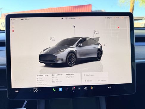 Used 2022 Tesla Model Y Performance image 12