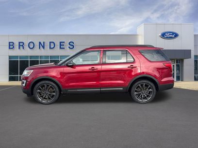 Used 2017 Ford Explorer XLT w/ XLT Technology Feature Bundle