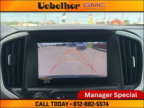 Used 2021 GMC Terrain SLT AWD/4WD image 26