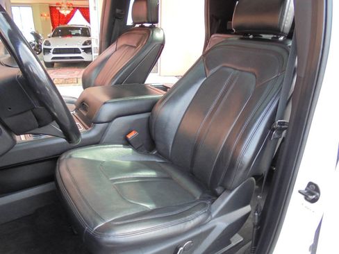 Used 2018 Ford Expedition Max Limited w/ Equipment Group 301A image 9