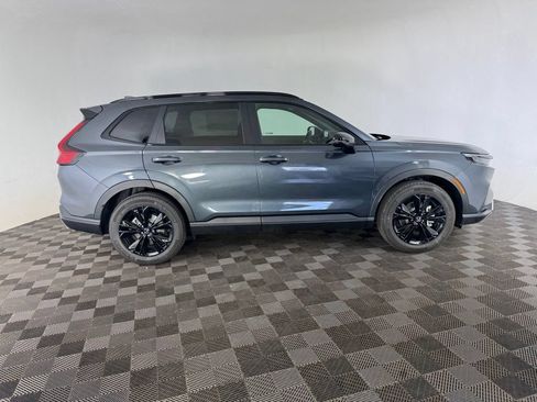 Certified 2026 Honda CR-V Sport Touring image 9