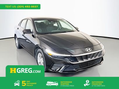 Used 2024 Hyundai Elantra SE