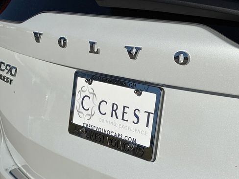 New 2026 Volvo XC90 T8 Ultra w/ Protection Package Premier image 7