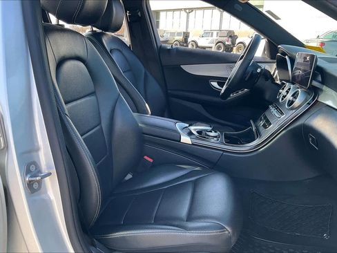 Used 2020 Mercedes-Benz C 300 4MATIC Sedan image 8