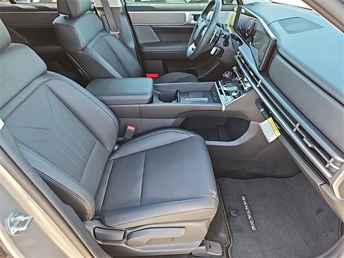 Used 2024 Hyundai Santa Fe XRT image 12