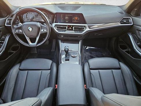 Used 2020 BMW 330i Sedan w/ Driving Assistance Package image 18