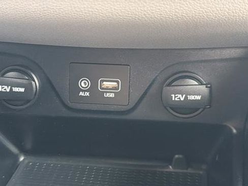 Used 2020 Hyundai Tucson SE image 20