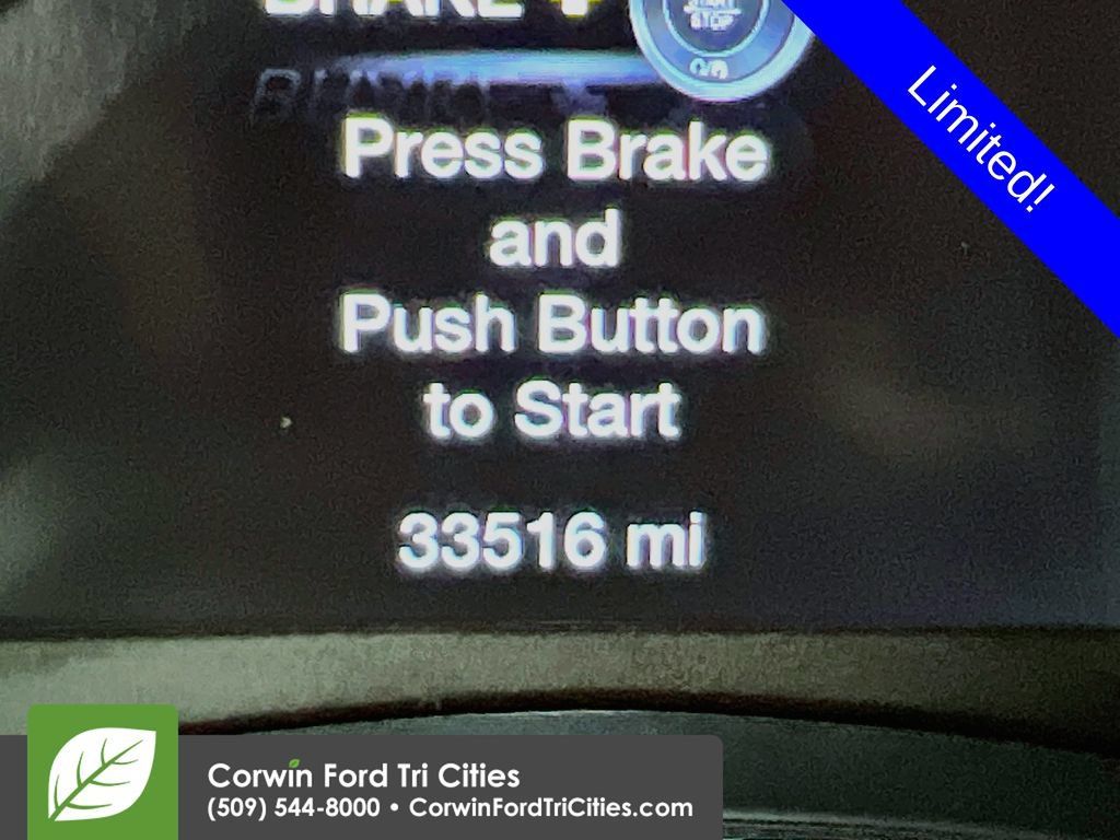 Used 2021 Jeep Grand Cherokee Limited w/ Premium Lighting Group AWD/4WD image 2