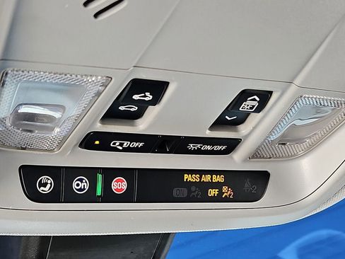 Used 2022 Chevrolet Malibu LT FWD image 26