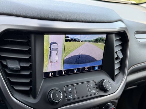 Used 2021 GMC Acadia AT4 w/ Technology Package AWD/4WD image 57