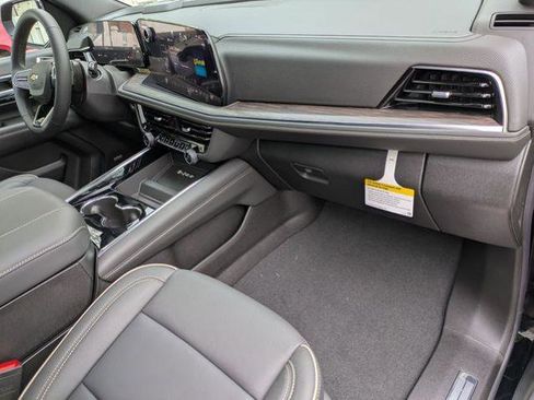 New 2026 Chevrolet Tahoe Premier w/ Sun And Tow Package AWD/4WD image 33