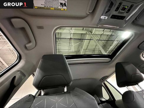 Used 2025 Toyota RAV4 XLE image 13