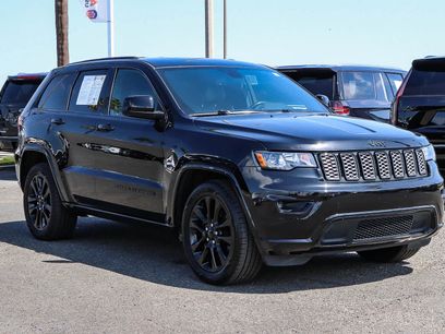 Used 2019 Jeep Grand Cherokee Altitude