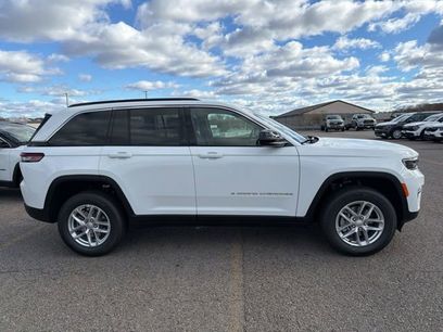 New 2025 Jeep Grand Cherokee 4WD