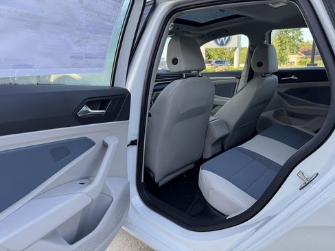 New 2025 Volkswagen Jetta SE image 20