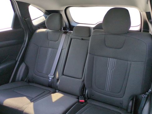 Used 2025 Hyundai Tucson SEL AWD/4WD image 23
