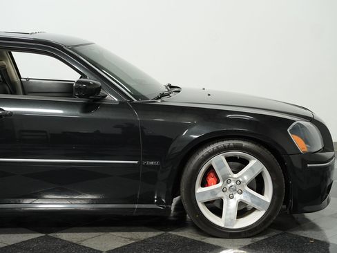 Used 2006 Dodge Magnum SRT8 w/ SRT Option Group III image 24