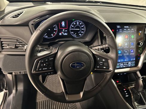 Used 2024 Subaru Outback Premium AWD/4WD image 19