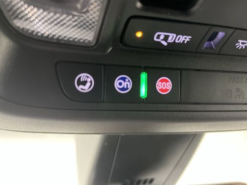 Used 2021 Cadillac XT5 Premium Luxury w/ LPO, Floor Liner Package image 28