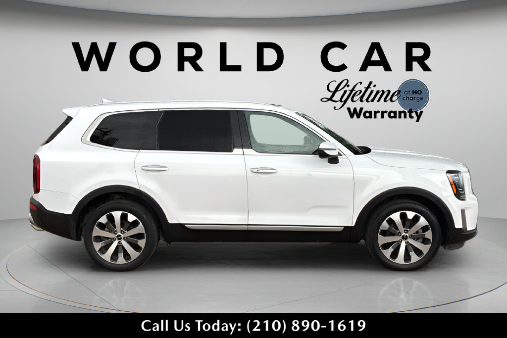 Used 2022 Kia Telluride S FWD image 3