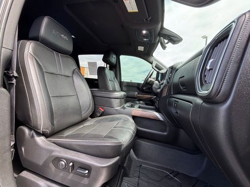Used 2020 Chevrolet Silverado 3500 High Country w/ Z71 Off-Road Package AWD/4WD image 24