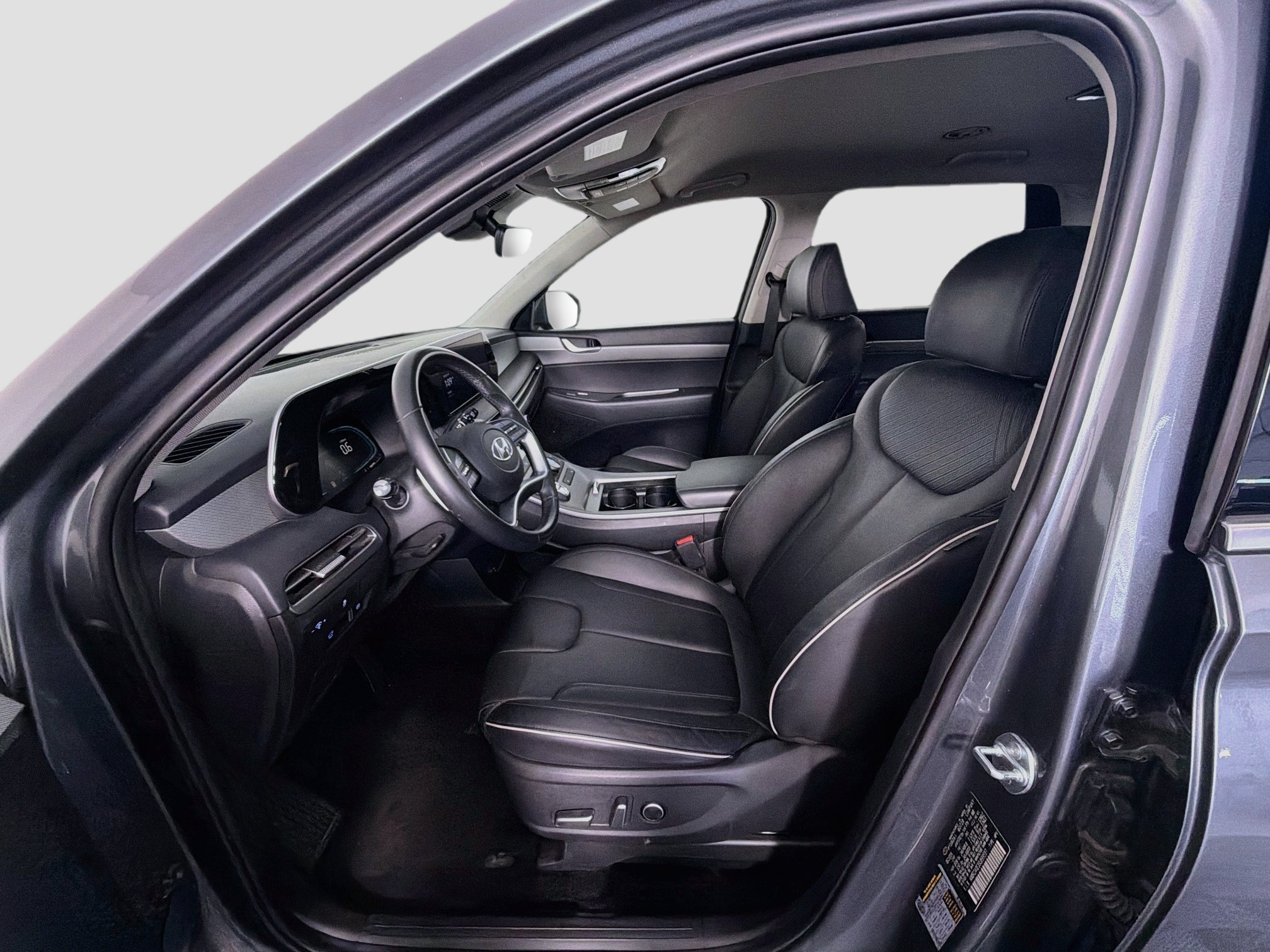 Used 2025 Hyundai Palisade SEL FWD image 13