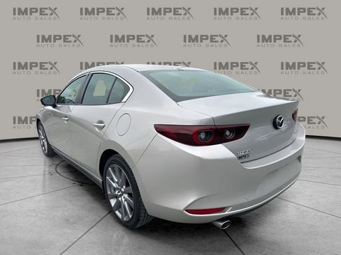 Used 2025 MAZDA MAZDA3 s image 3