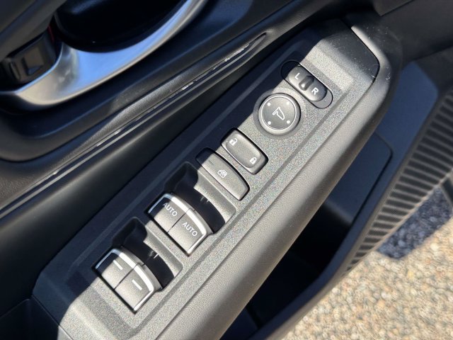 Certified 2023 Honda Accord EX image 16