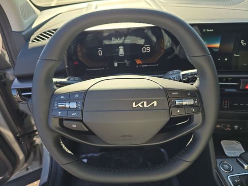 New 2026 Kia Sportage EX FWD image 30