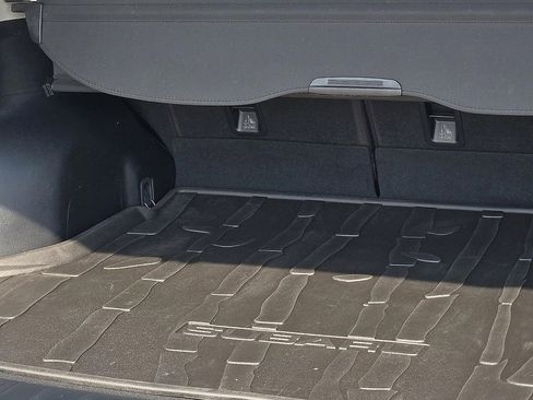 Certified 2023 Subaru Forester Limited image 9