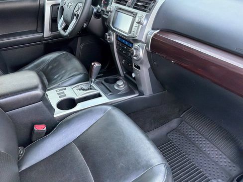 Used 2016 Toyota 4Runner Limited AWD/4WD image 15