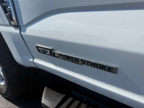 Certified 2025 Ford F350 XLT AWD/4WD image 16