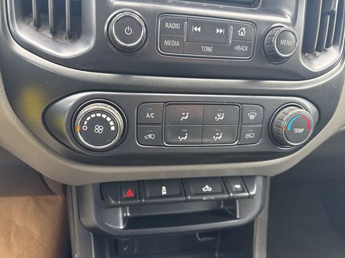 Used 2017 Chevrolet Colorado W/T w/ WT Convenience Package RWD image 14