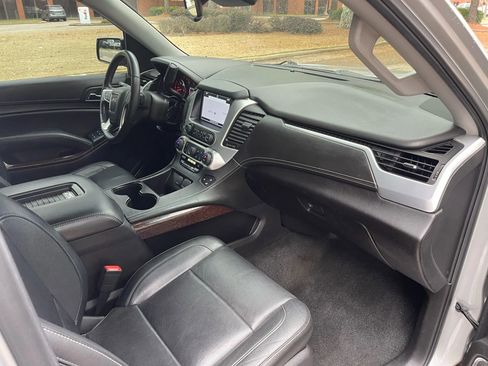 Used 2016 GMC Yukon SLT w/ Open Road Package image 14