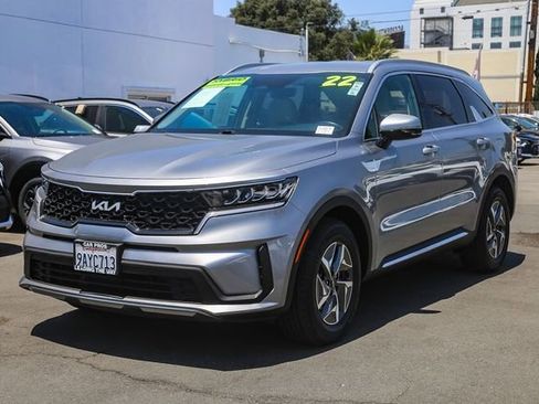 Used 2022 Kia Sorento S FWD image 5