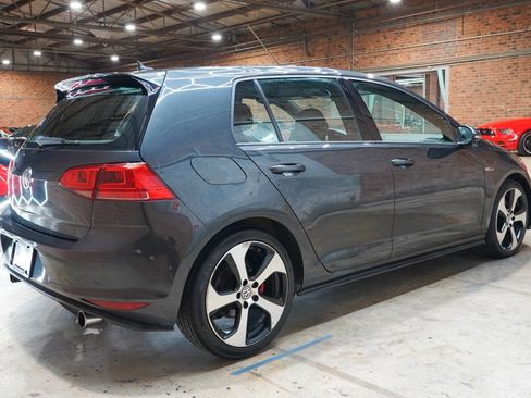 Used 2017 Volkswagen GTI S FWD image 12