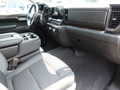 Used 2023 GMC Sierra 1500 Elevation image 36