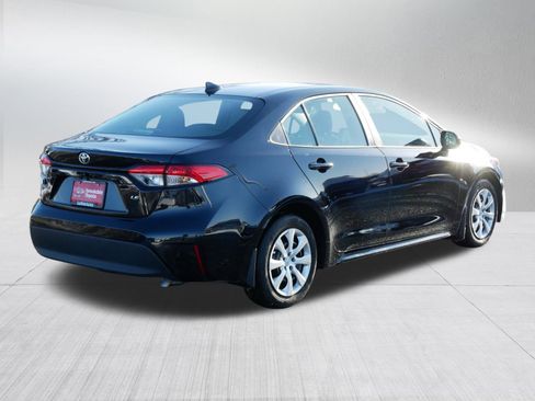 Certified 2025 Toyota Corolla LE image 7