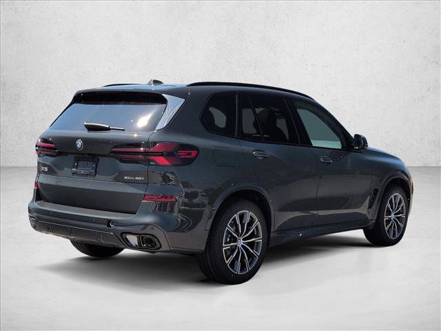 Used 2026 BMW X5 xDrive40i w/ M Sport Package AWD/4WD image 2