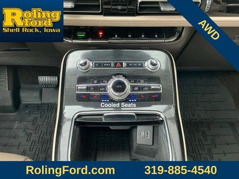 Used 2023 Lincoln Nautilus Reserve AWD/4WD image 21