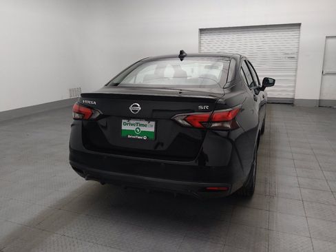Used 2020 Nissan Versa SR FWD image 7