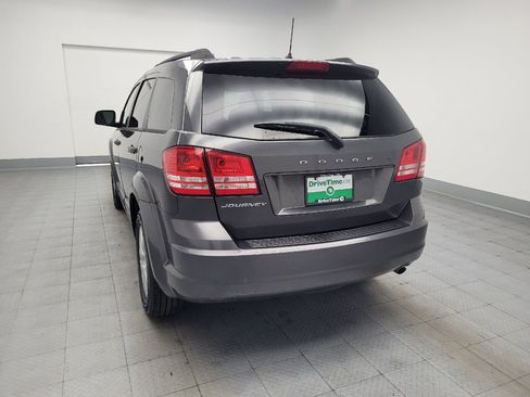 Used 2019 Dodge Journey SE FWD image 6